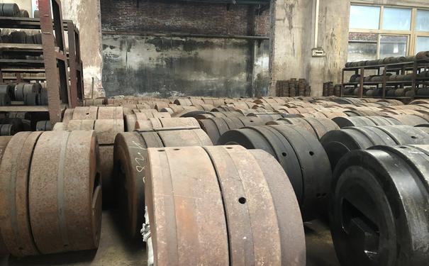 草莓污视频网站擠壓模具